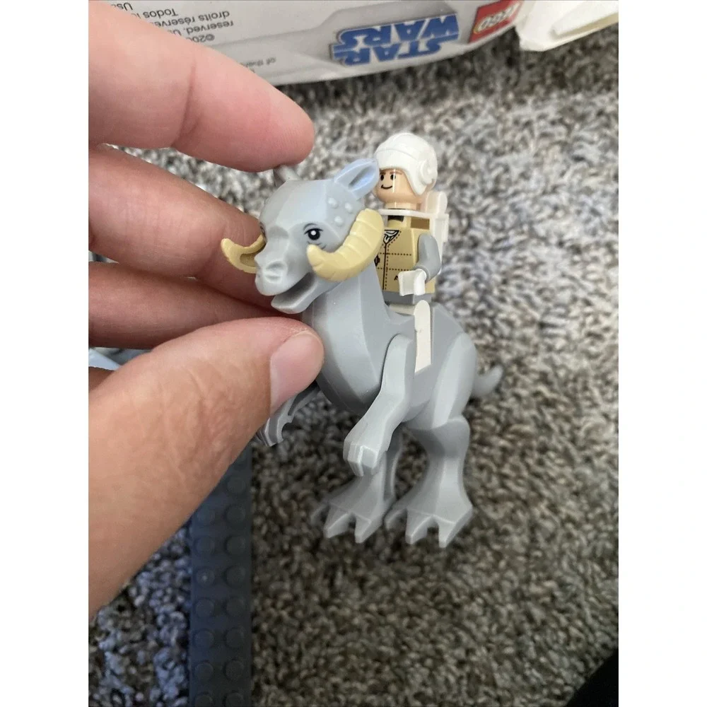 LEGO Tauntaun Minifigure 7749 7879 Star Wars Hoth Echo Base Pieces Parts
